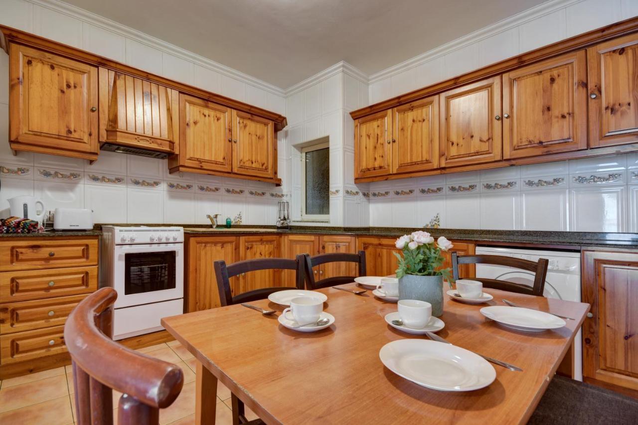 Morina Court - St Julians Seaside Bliss Apartments And Penthouse By Shortletsmalta Saint Julian's Εξωτερικό φωτογραφία