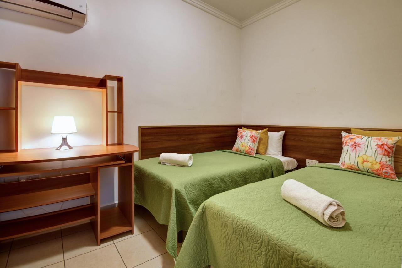 Morina Court - St Julians Seaside Bliss Apartments And Penthouse By Shortletsmalta Saint Julian's Εξωτερικό φωτογραφία