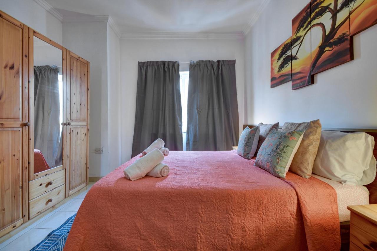 Morina Court - St Julians Seaside Bliss Apartments And Penthouse By Shortletsmalta Saint Julian's Εξωτερικό φωτογραφία