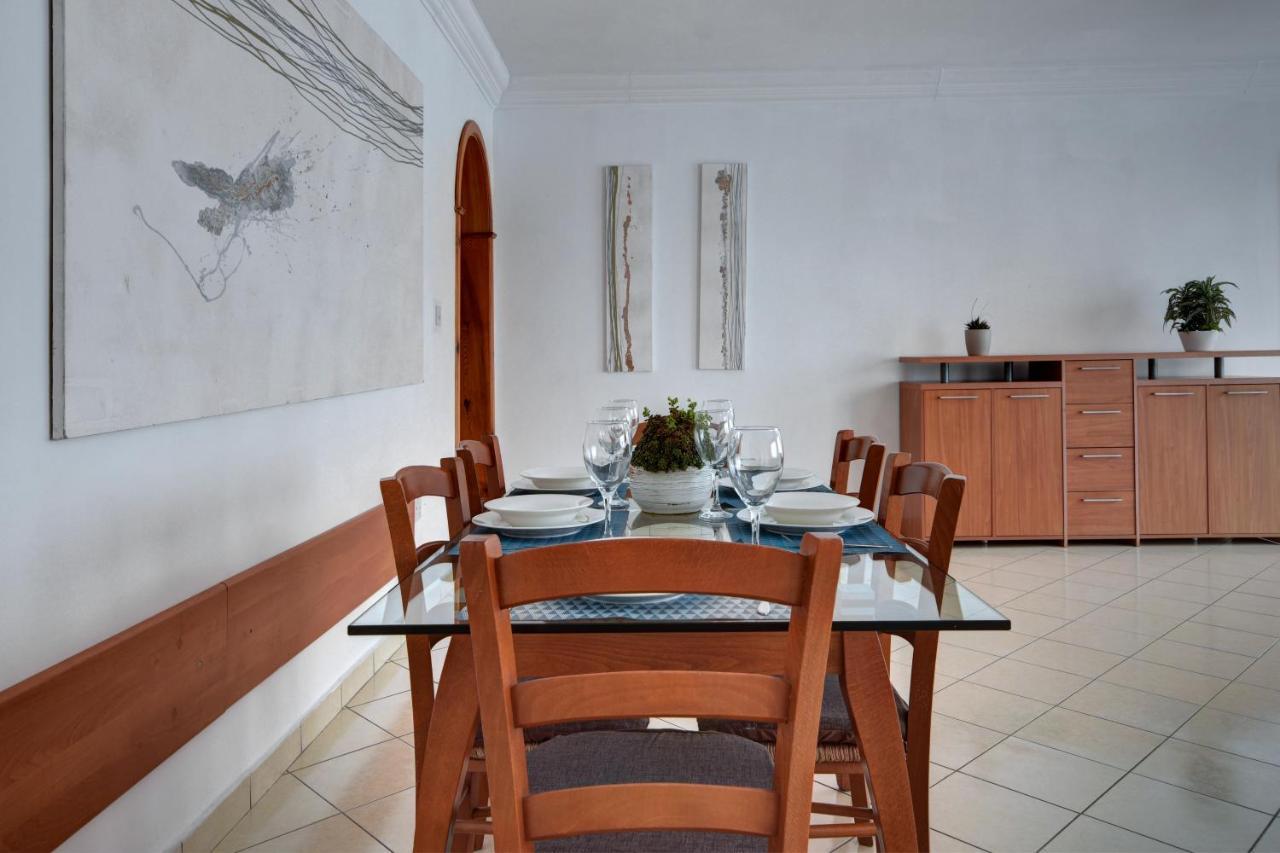 Morina Court - St Julians Seaside Bliss Apartments And Penthouse By Shortletsmalta Saint Julian's Εξωτερικό φωτογραφία